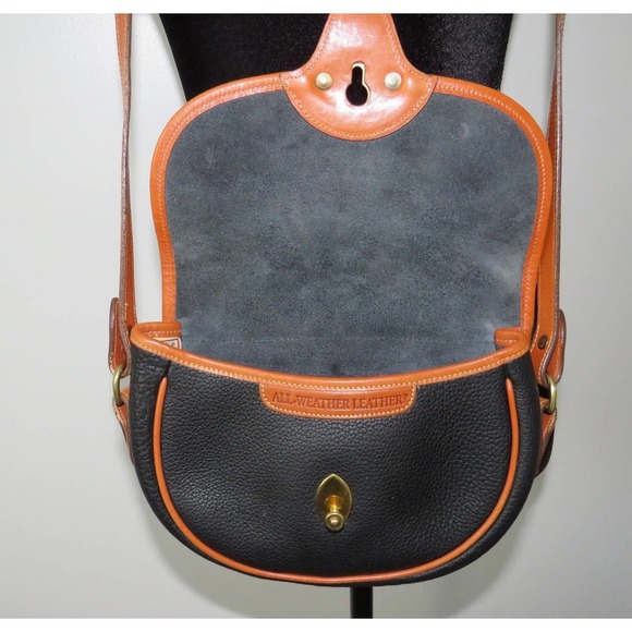 Vintage Dooney and Bourke USA Black and Tan Leather Crossbody - Picture 6 of 13